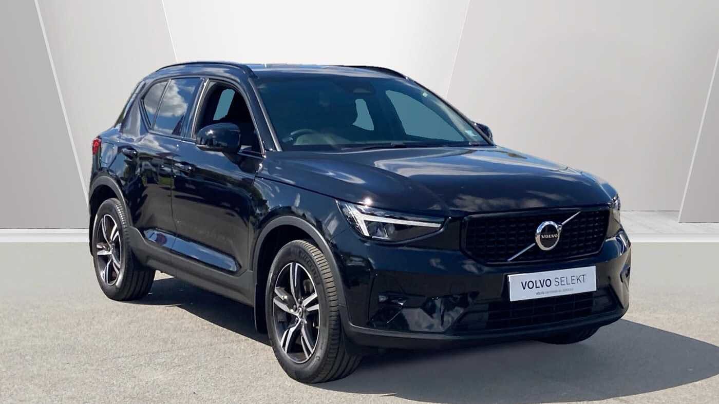 Main listing image - Volvo XC40