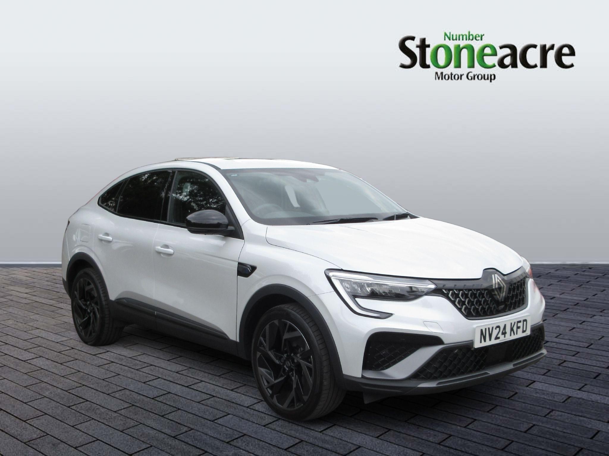 Main listing image - Renault Arkana