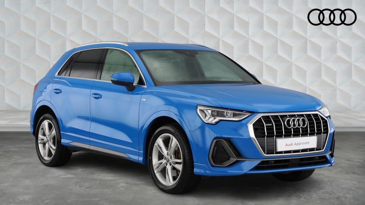 Main listing image - Audi Q3