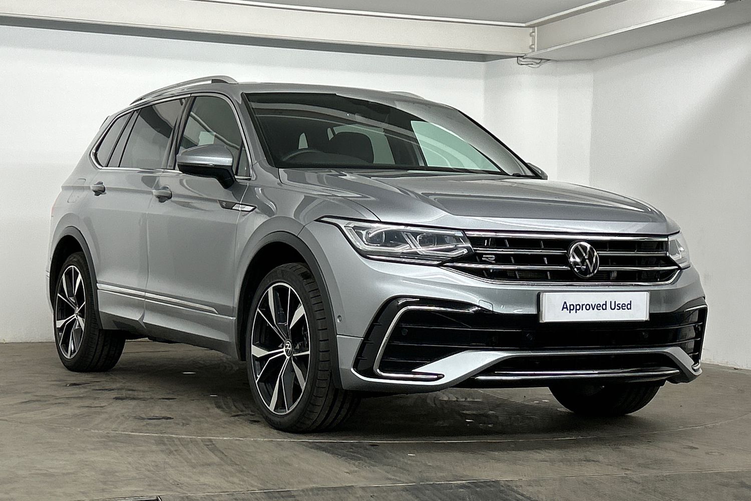 Main listing image - Volkswagen Tiguan Allspace