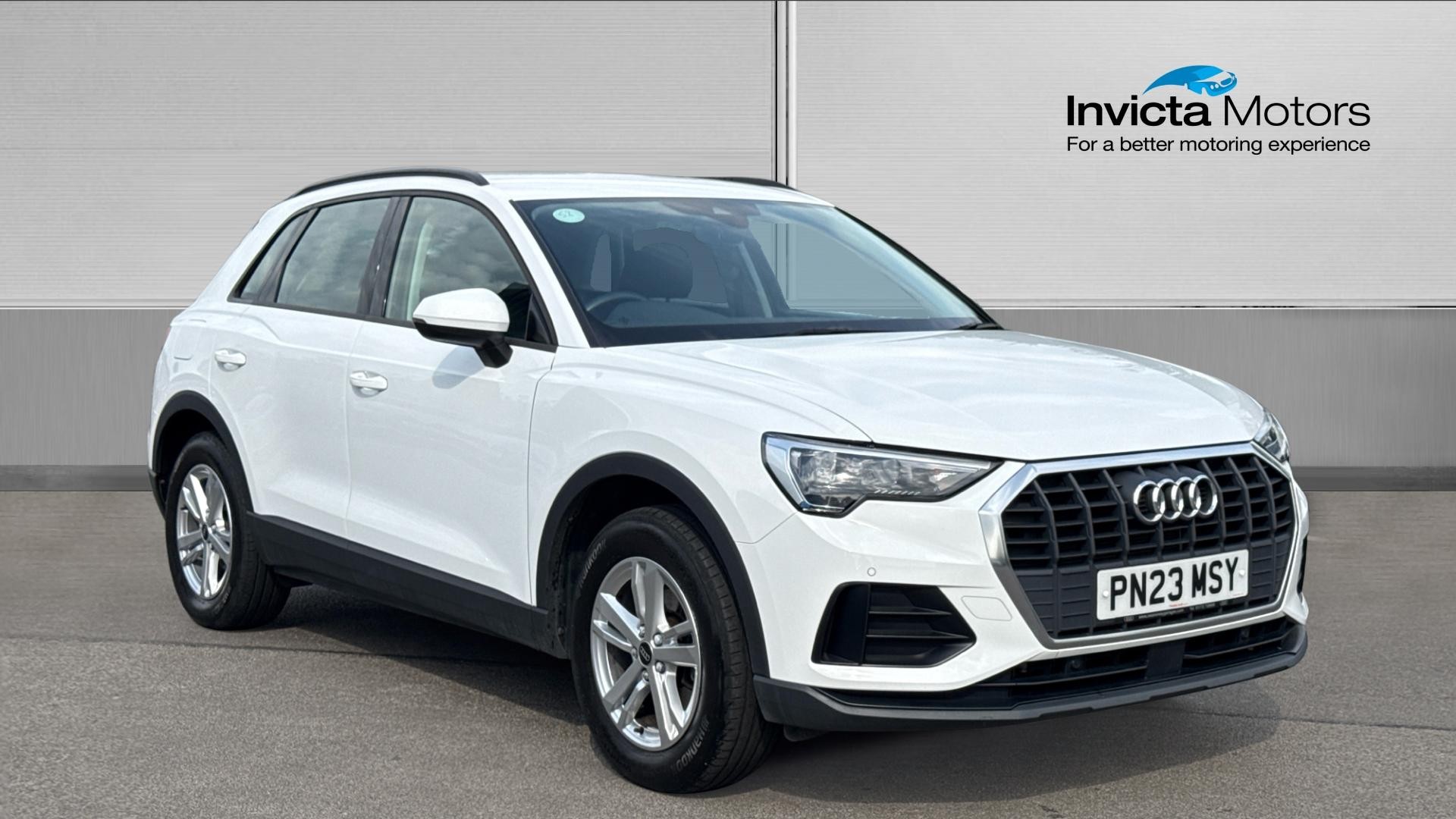 Main listing image - Audi Q3