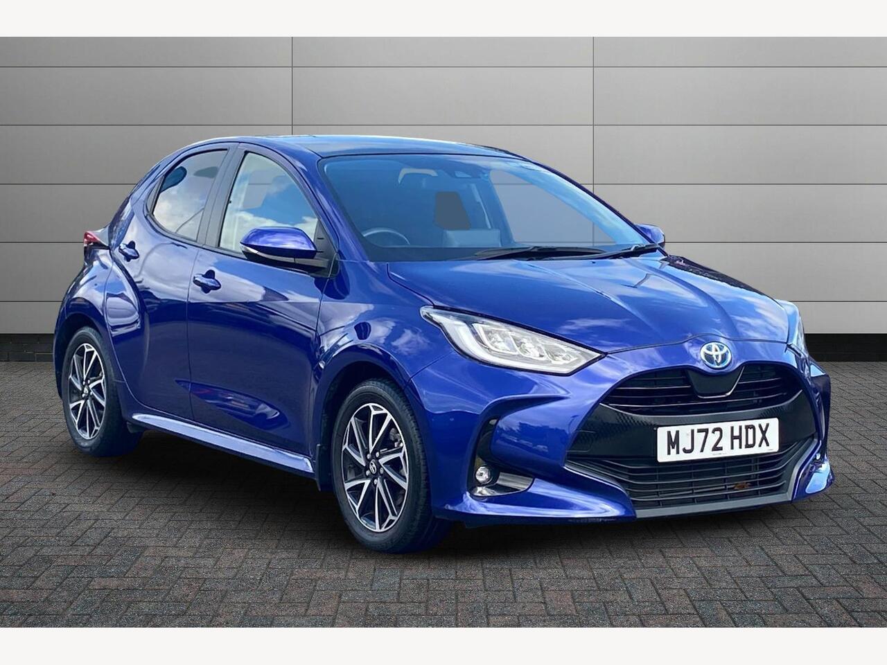 Main listing image - Toyota Yaris