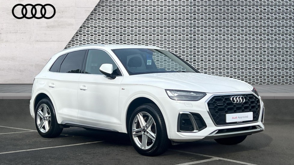 Main listing image - Audi Q5