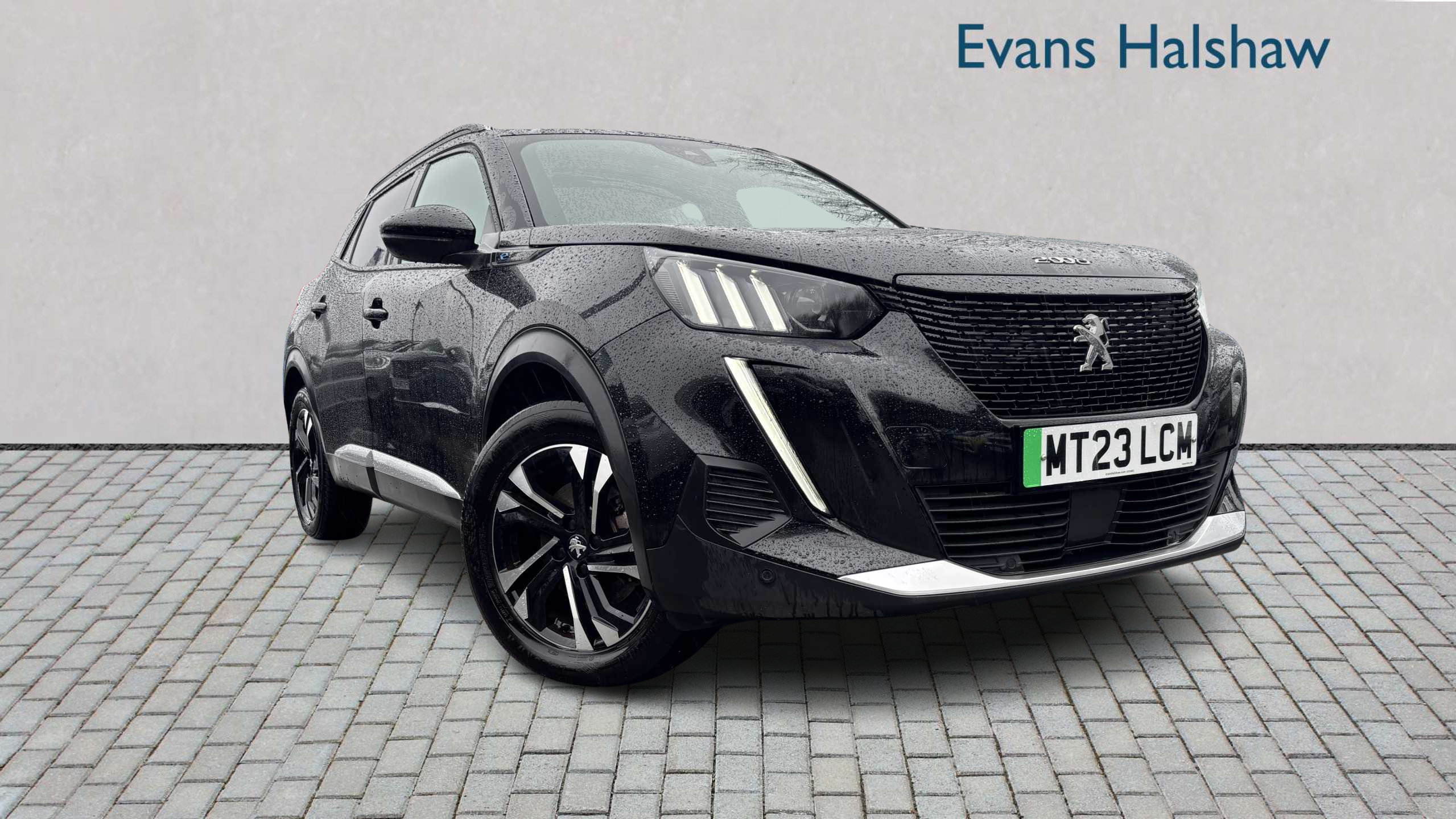 Main listing image - Peugeot e-2008