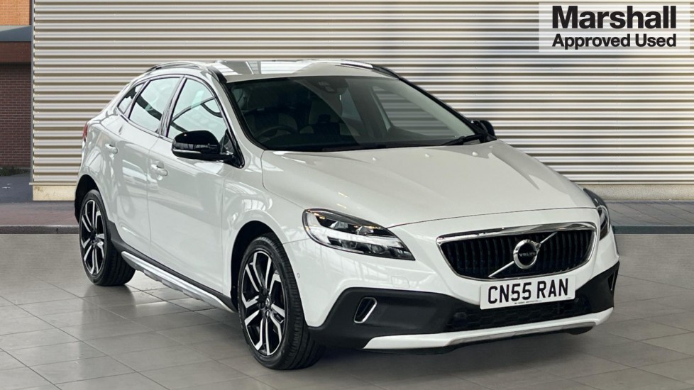 Main listing image - Volvo V40 Cross Country