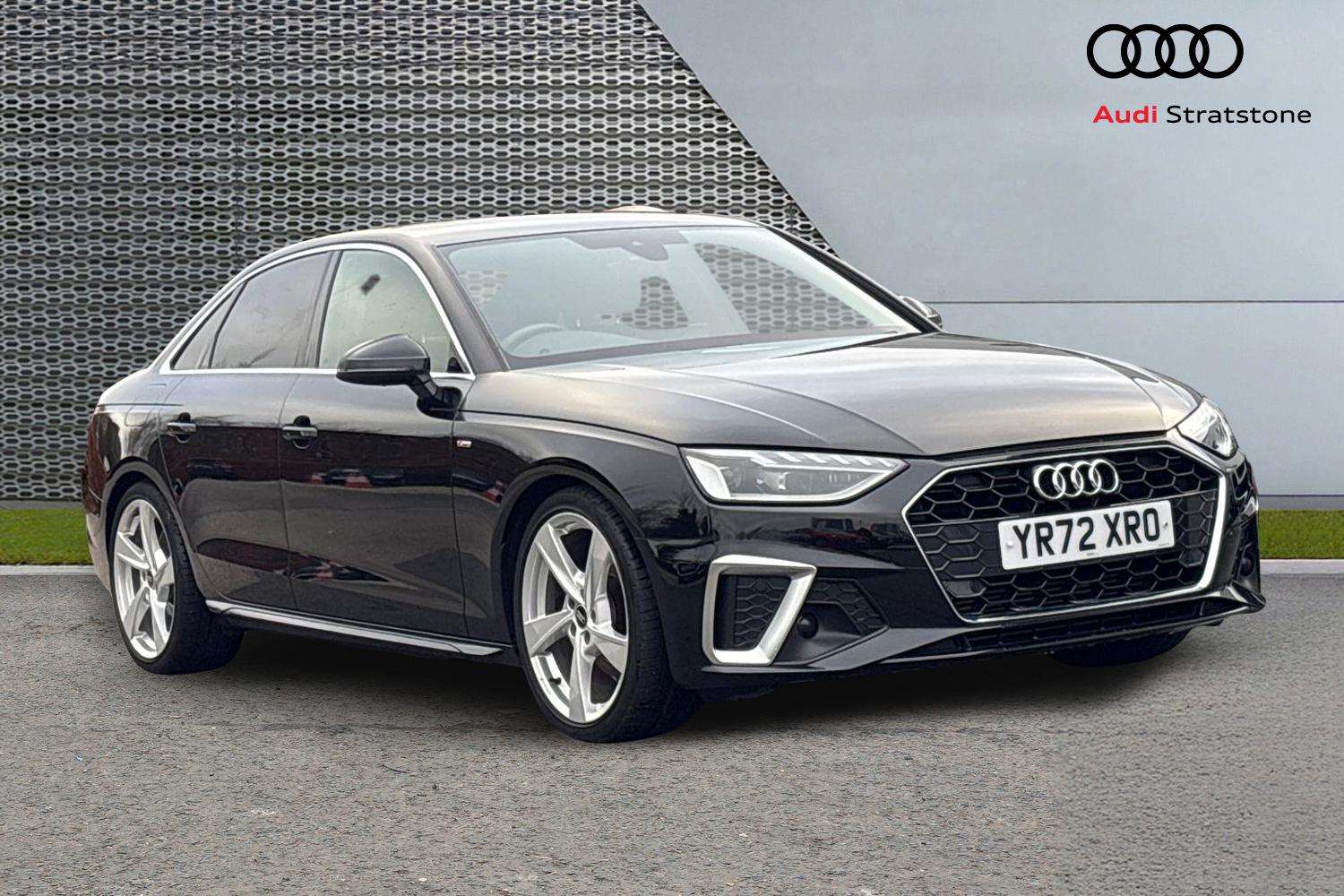 Main listing image - Audi A4