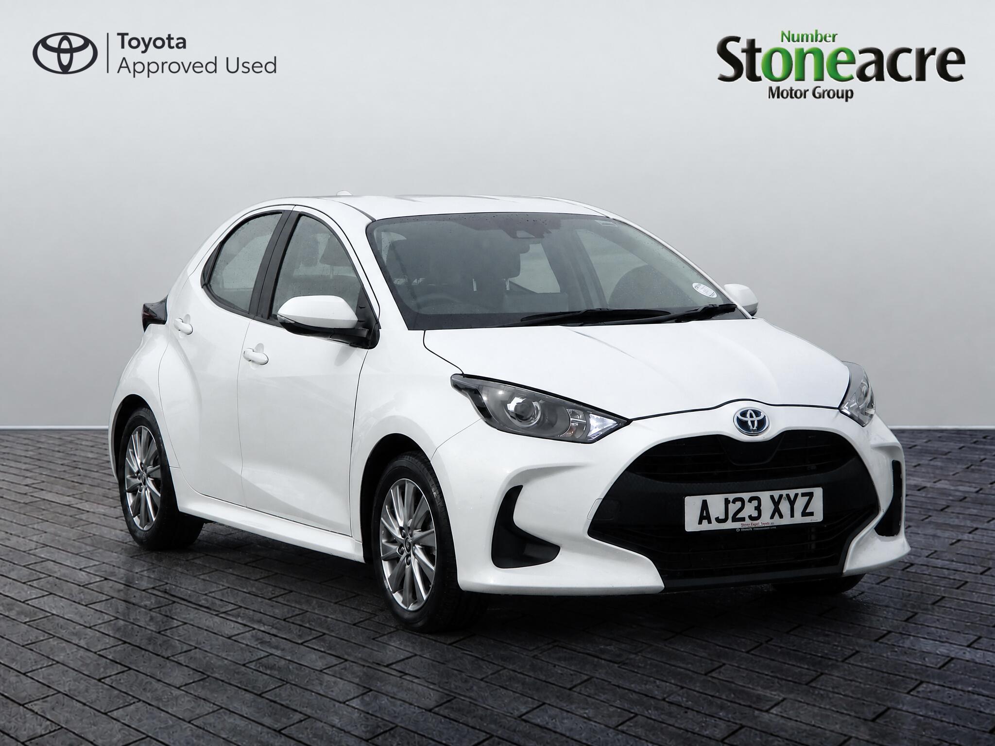 Main listing image - Toyota Yaris