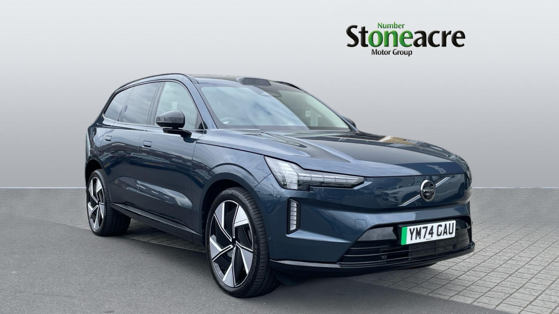 Main listing image - Volvo Ex90