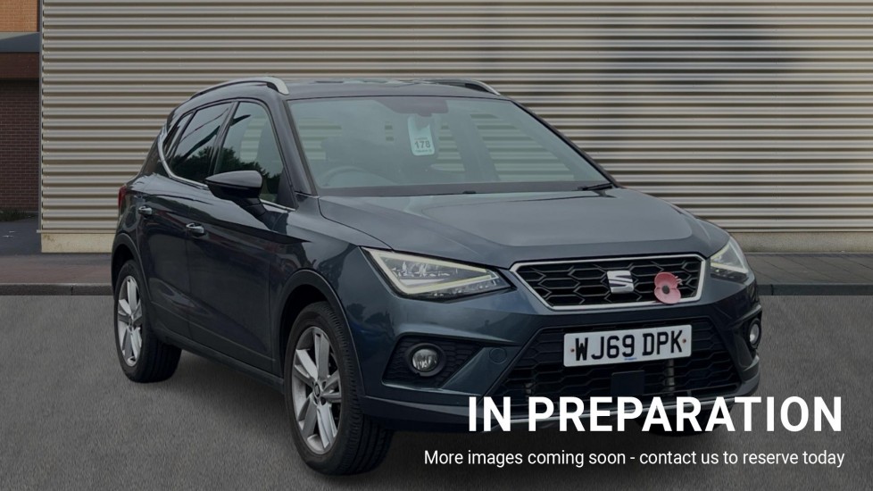 Main listing image - SEAT Arona