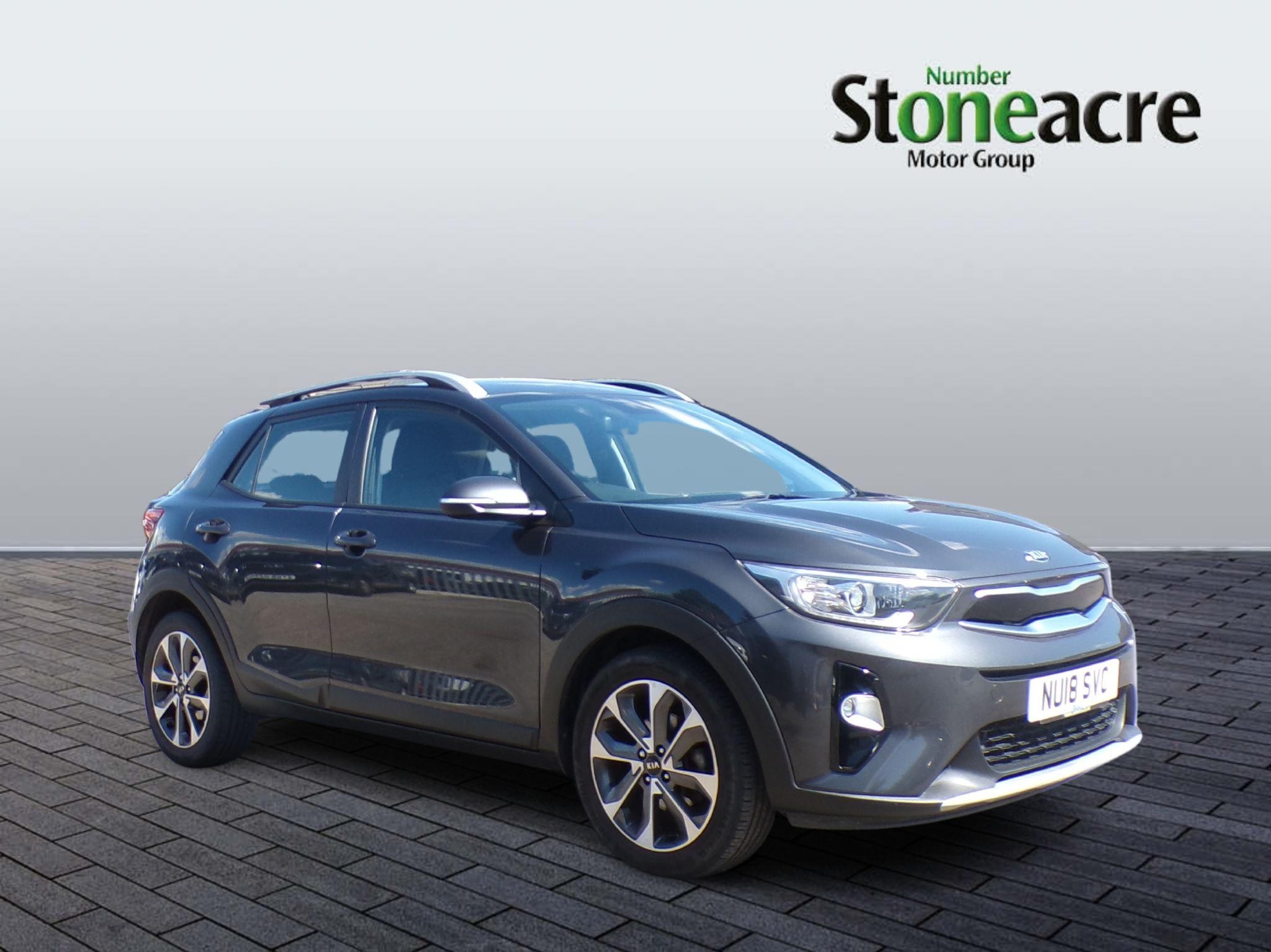 Main listing image - Kia Stonic