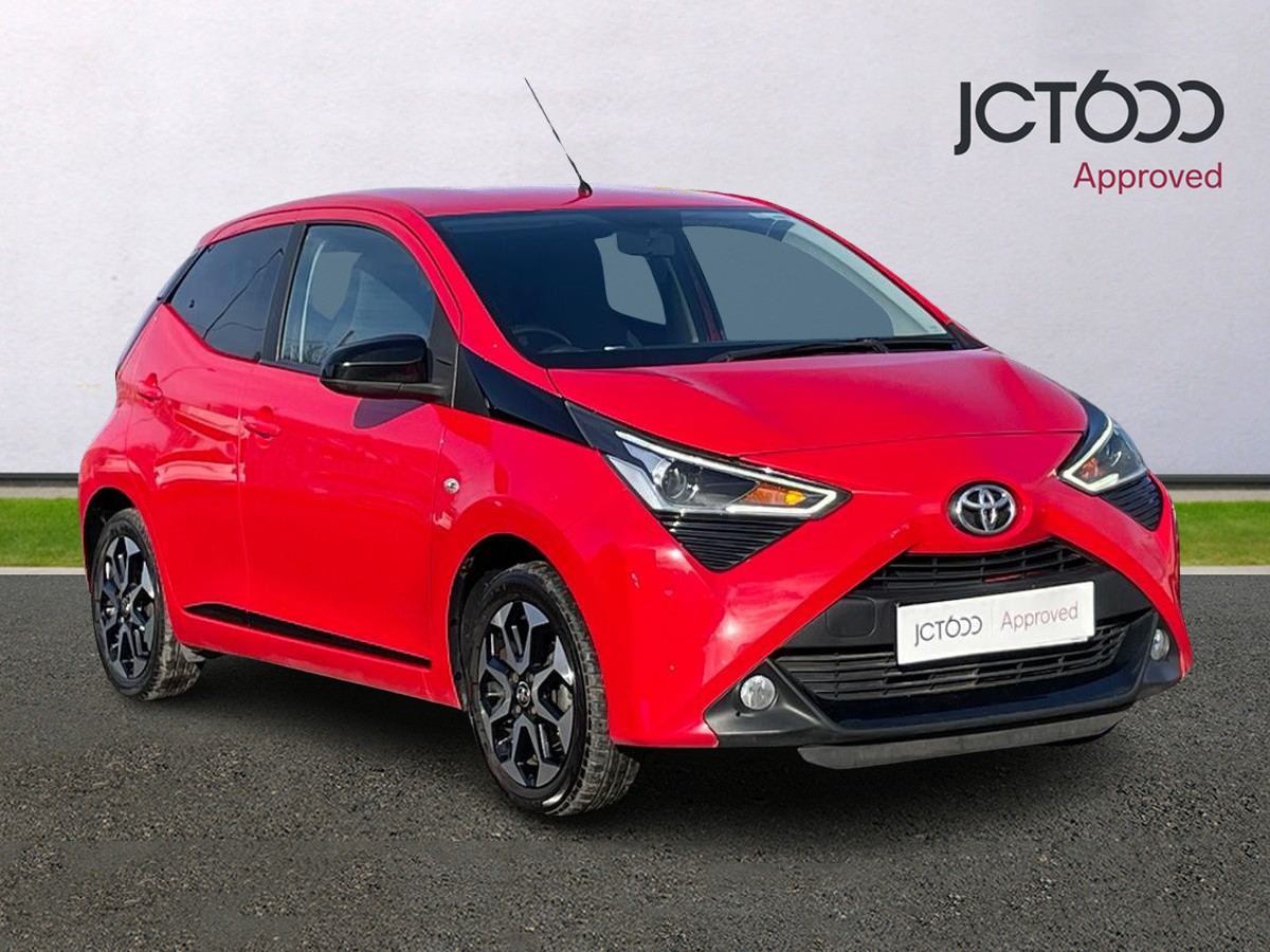 Main listing image - Toyota Aygo