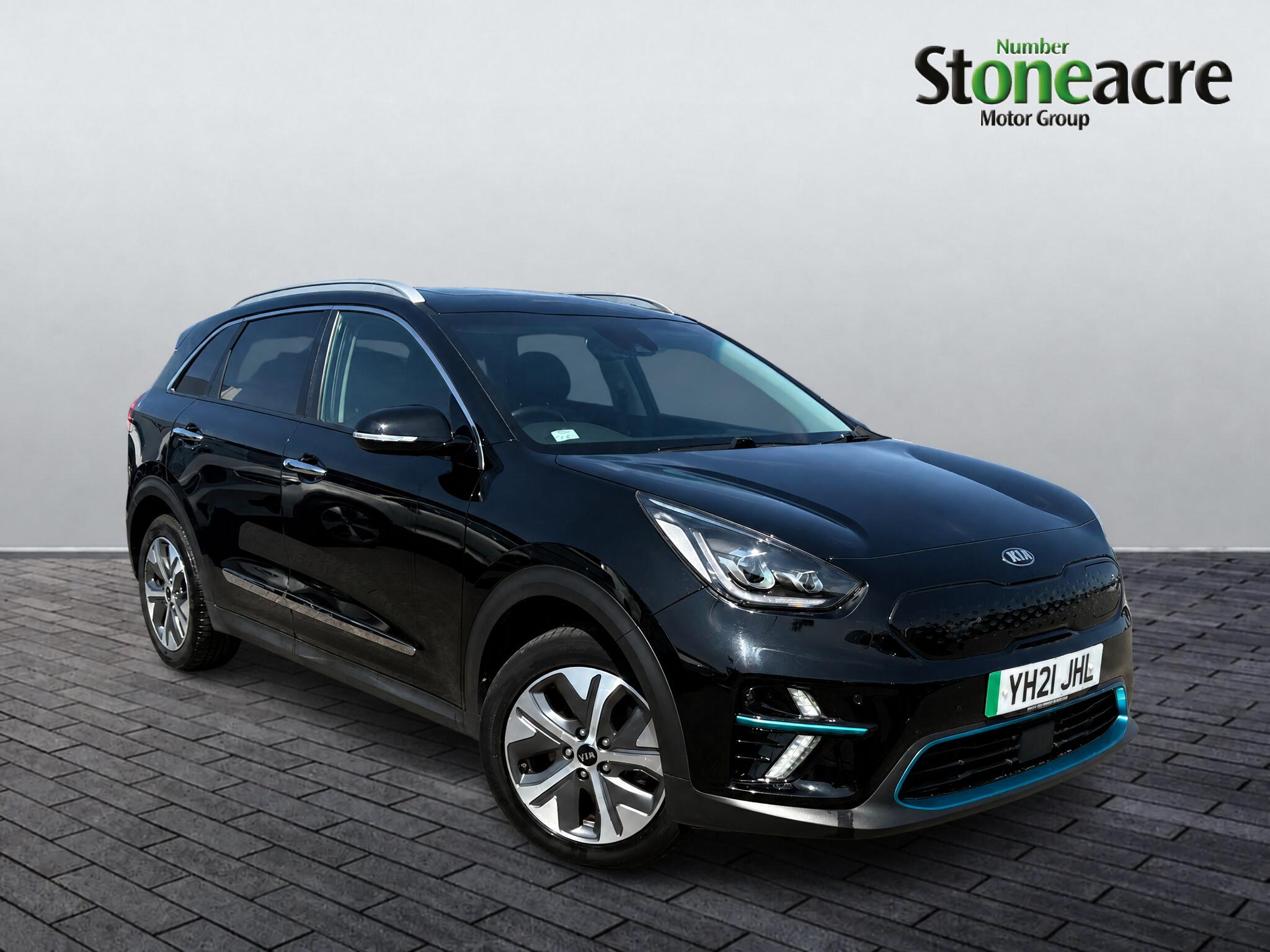Main listing image - Kia e-Niro