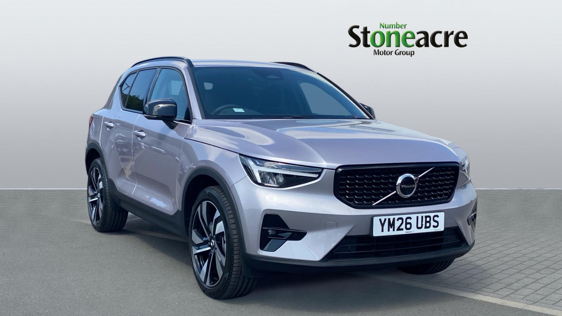 Main listing image - Volvo XC40