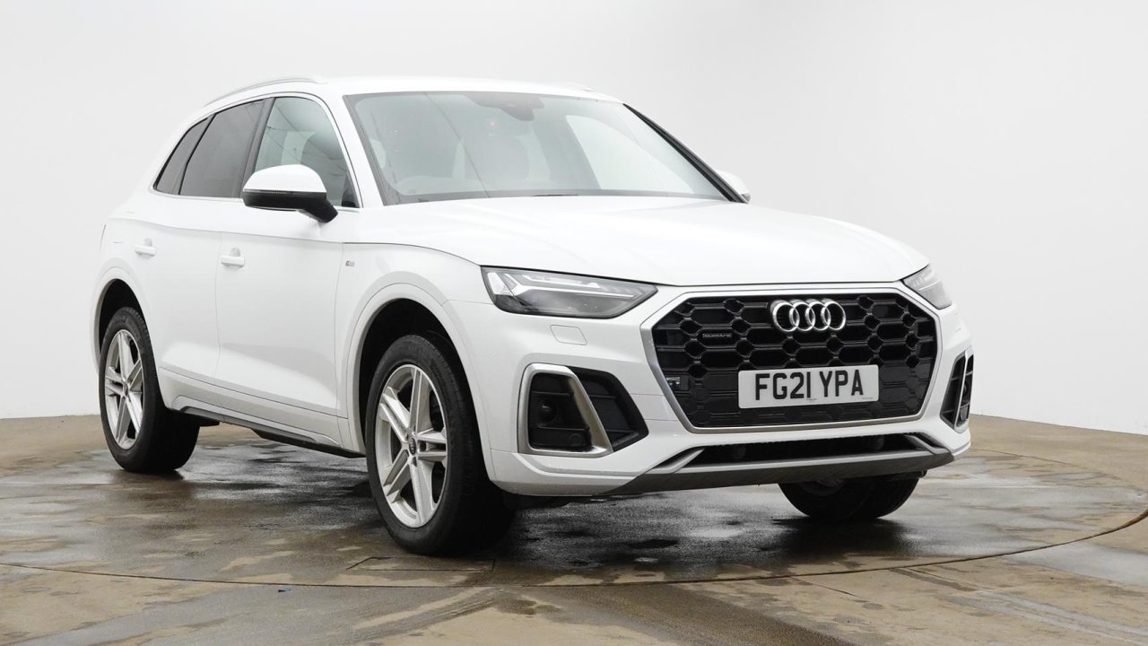 Main listing image - Audi Q5
