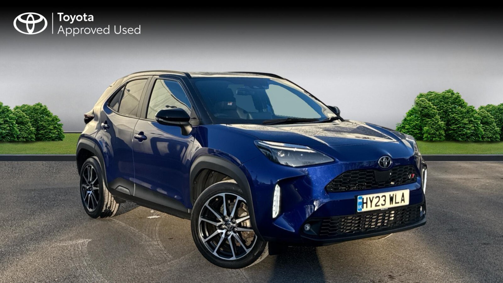 Main listing image - Toyota Yaris Cross