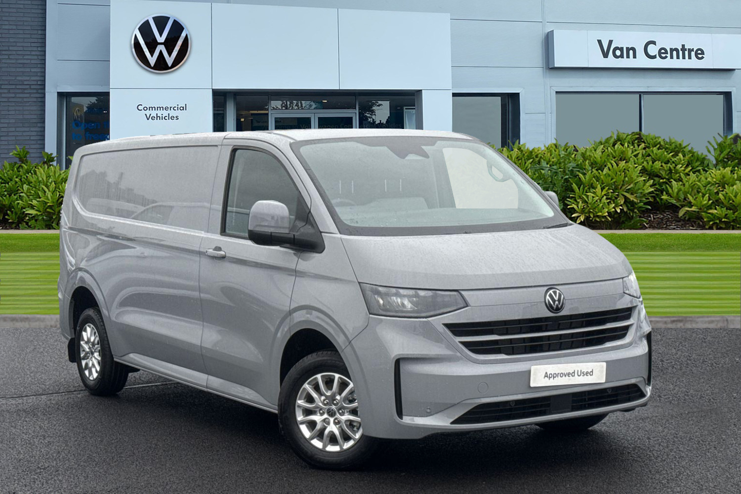 Main listing image - Volkswagen Transporter