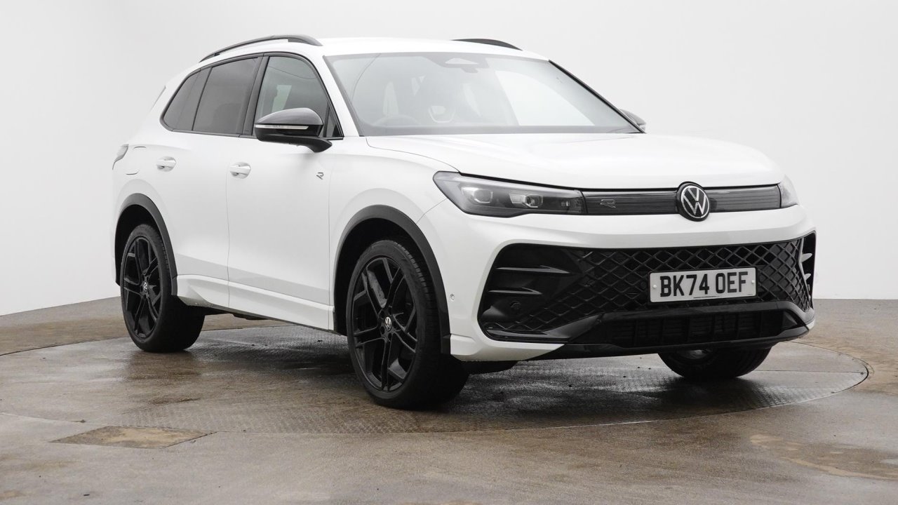 Main listing image - Volkswagen Tiguan