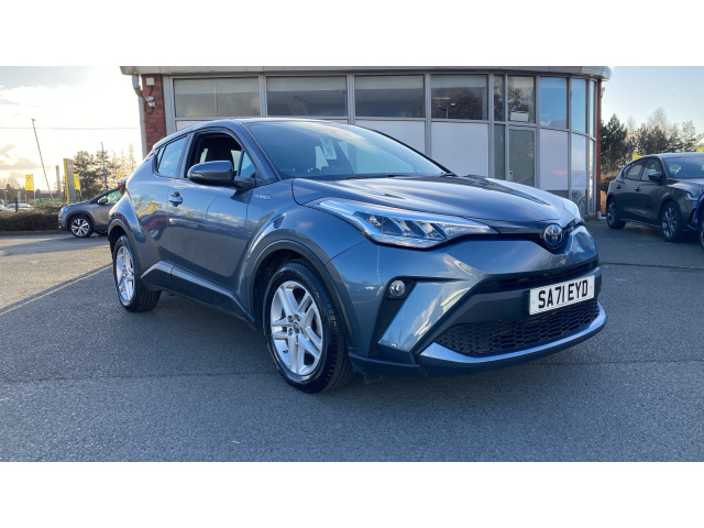 Main listing image - Toyota C-HR