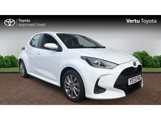 Main listing image - Toyota Yaris