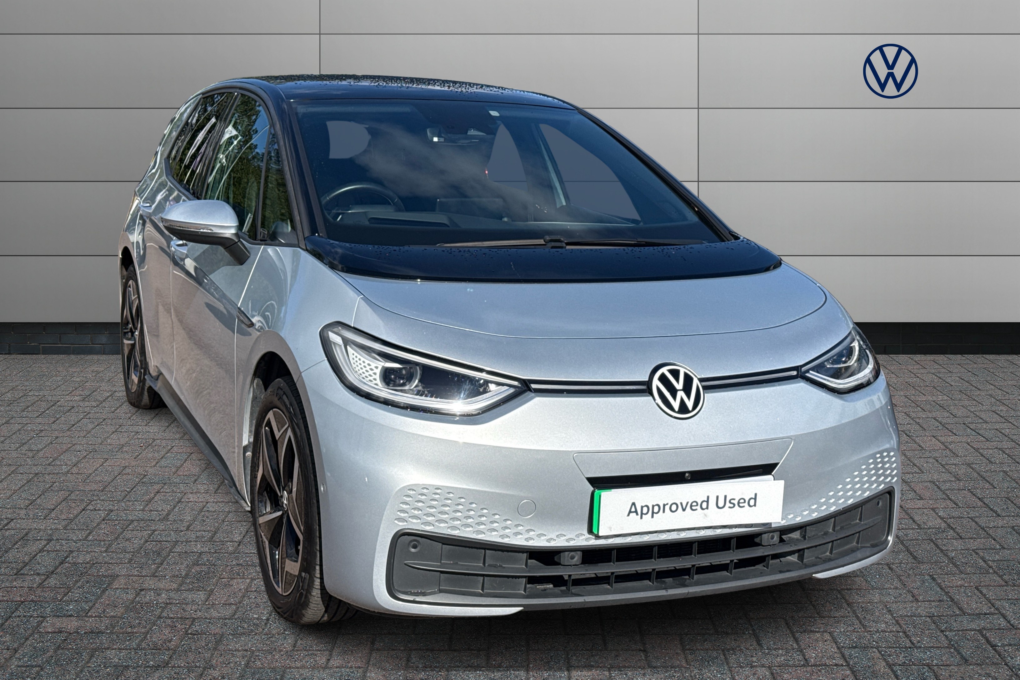 Main listing image - Volkswagen ID.3