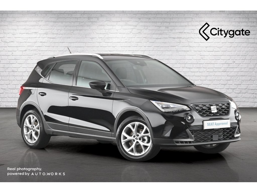 Main listing image - SEAT Arona