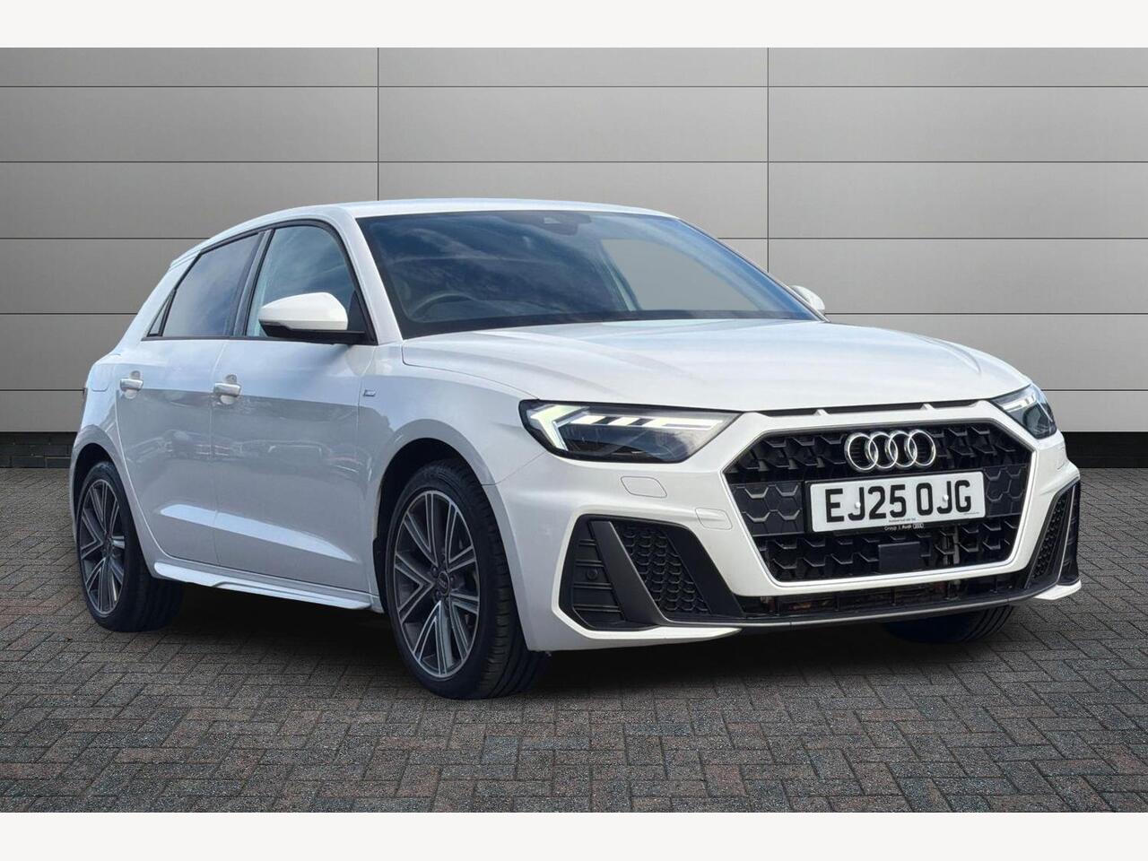 Main listing image - Audi A1