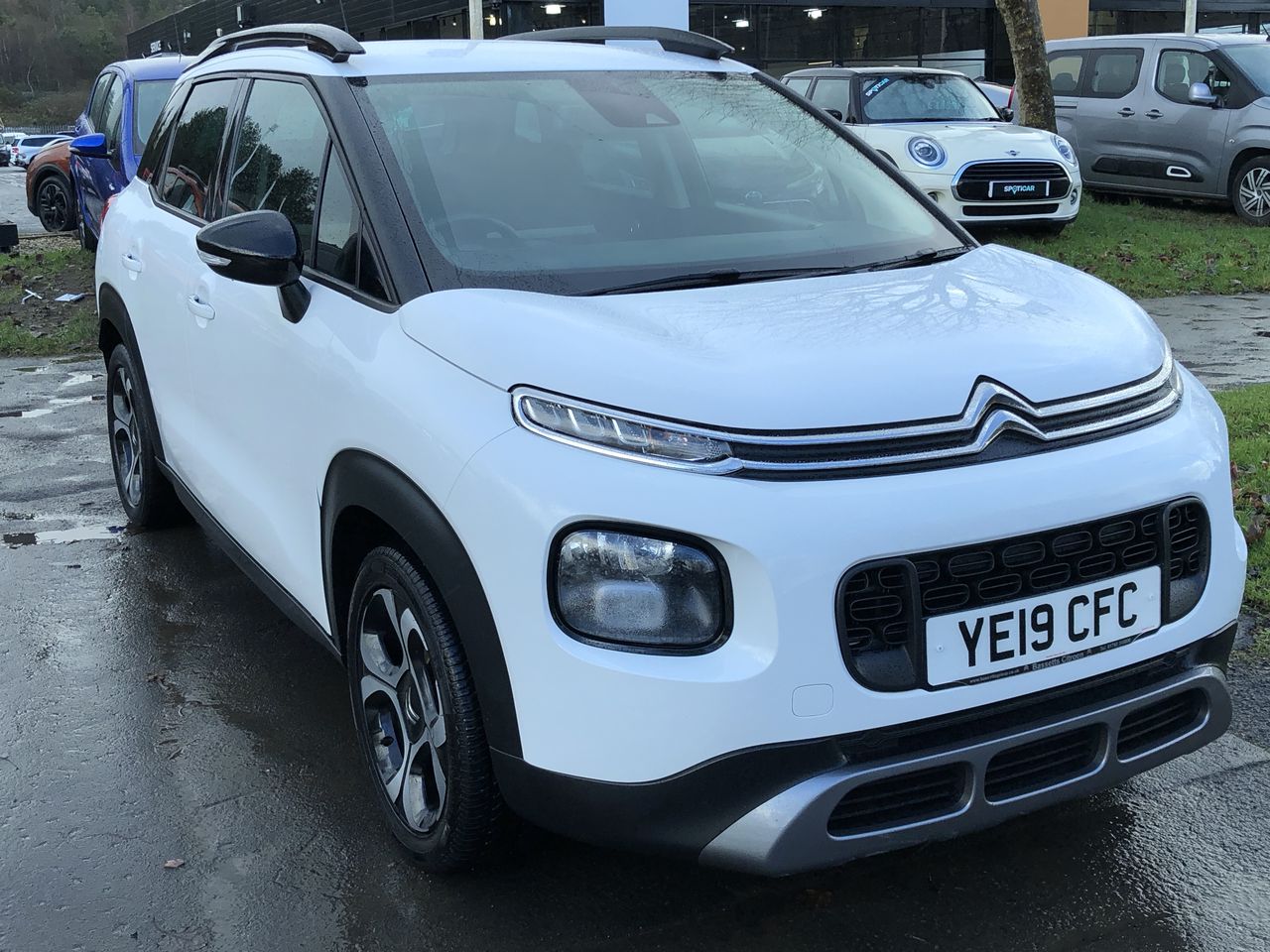 Main listing image - Citroen C3 Aircross