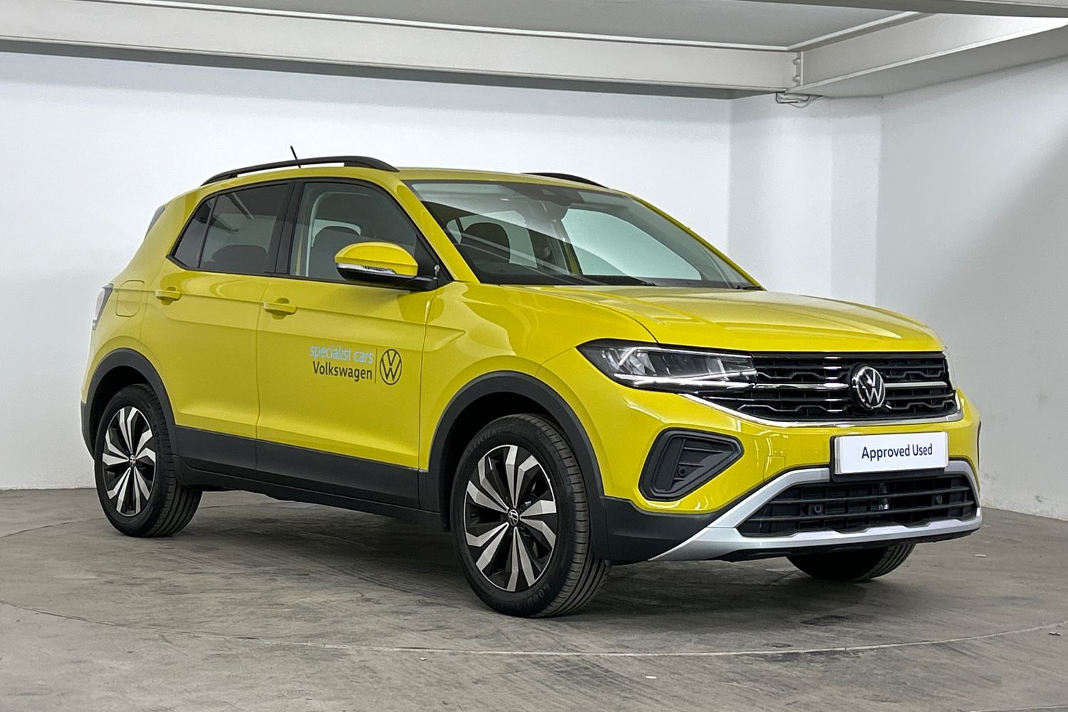 Main listing image - Volkswagen T-Cross