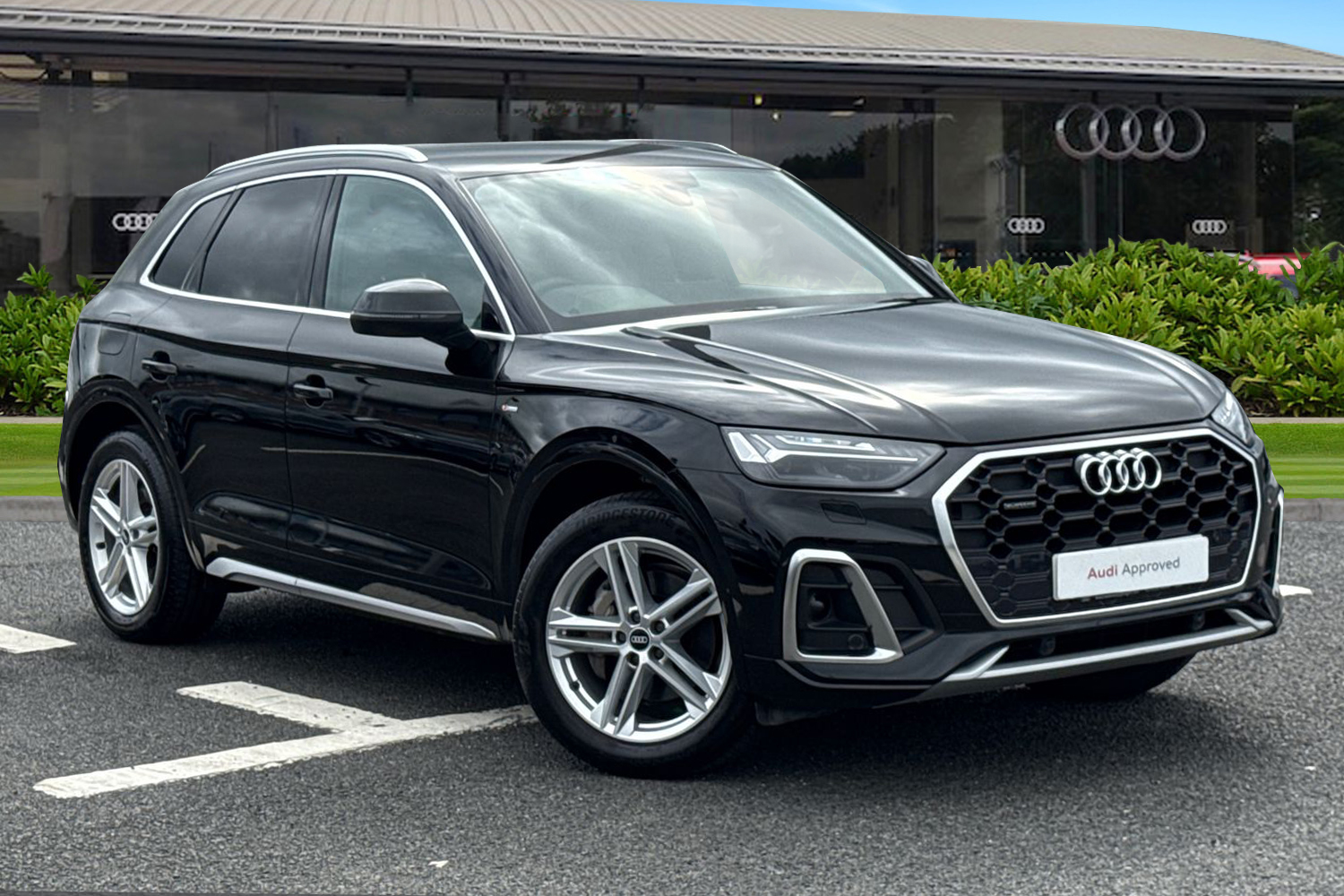 Main listing image - Audi Q5