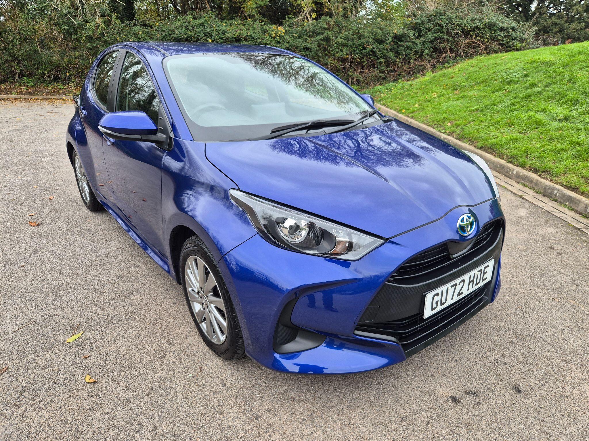 Main listing image - Toyota Yaris