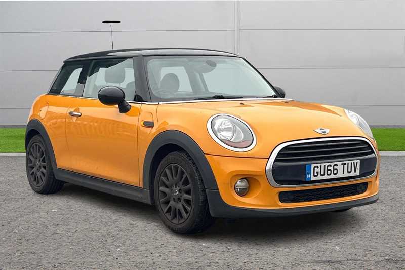 Main listing image - MINI Hatchback