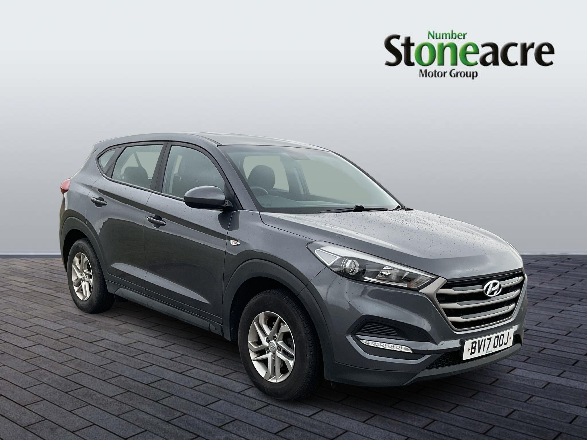 Main listing image - Hyundai Tucson