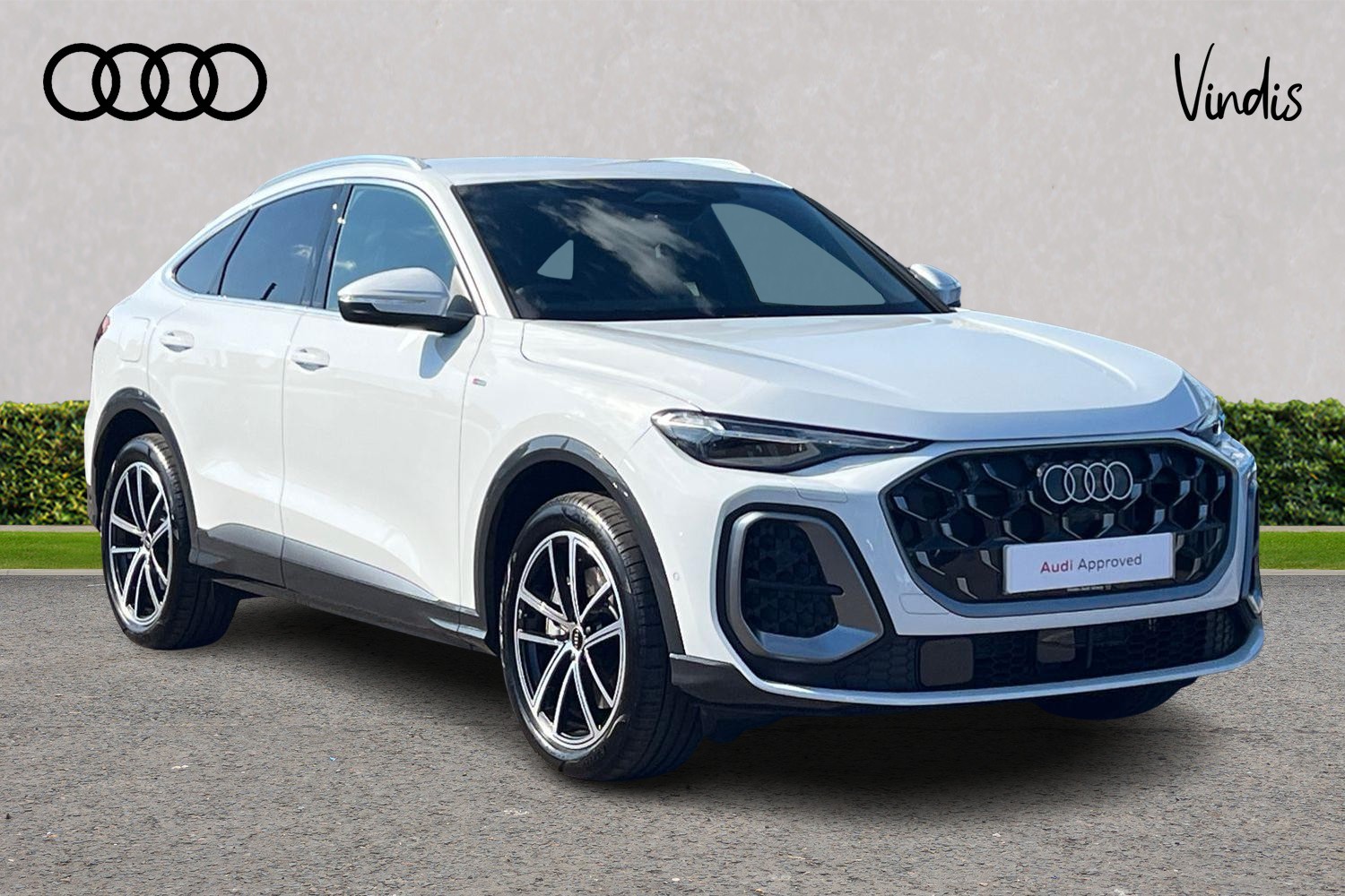 Main listing image - Audi Q5 Sportback