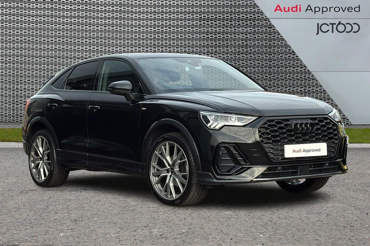 Main listing image - Audi Q3
