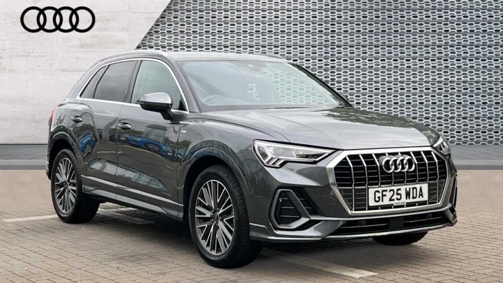 Main listing image - Audi Q3