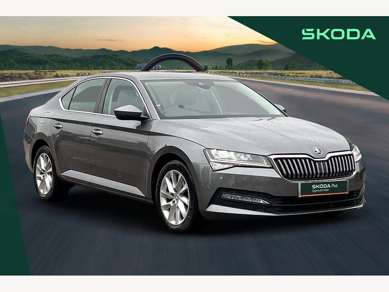 Main listing image - Skoda Superb