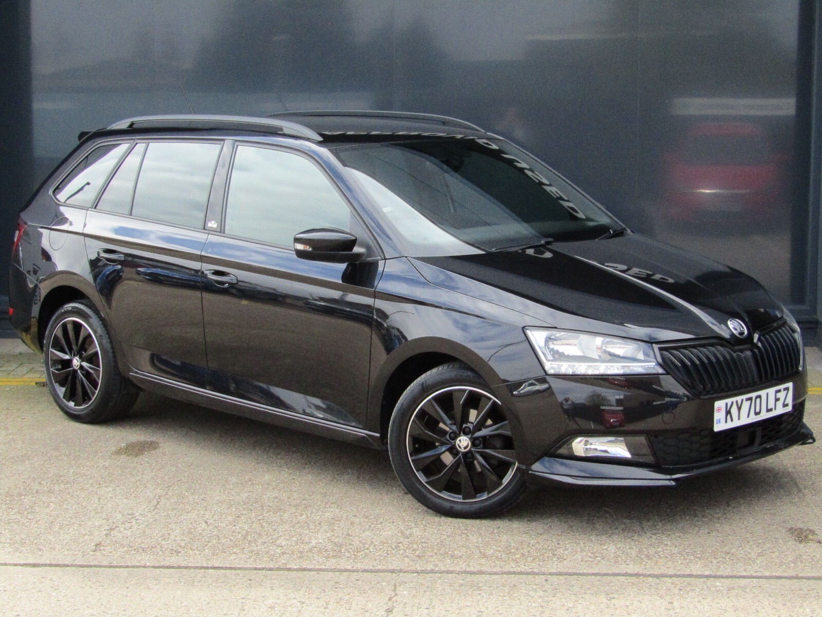 Main listing image - Skoda Fabia Estate