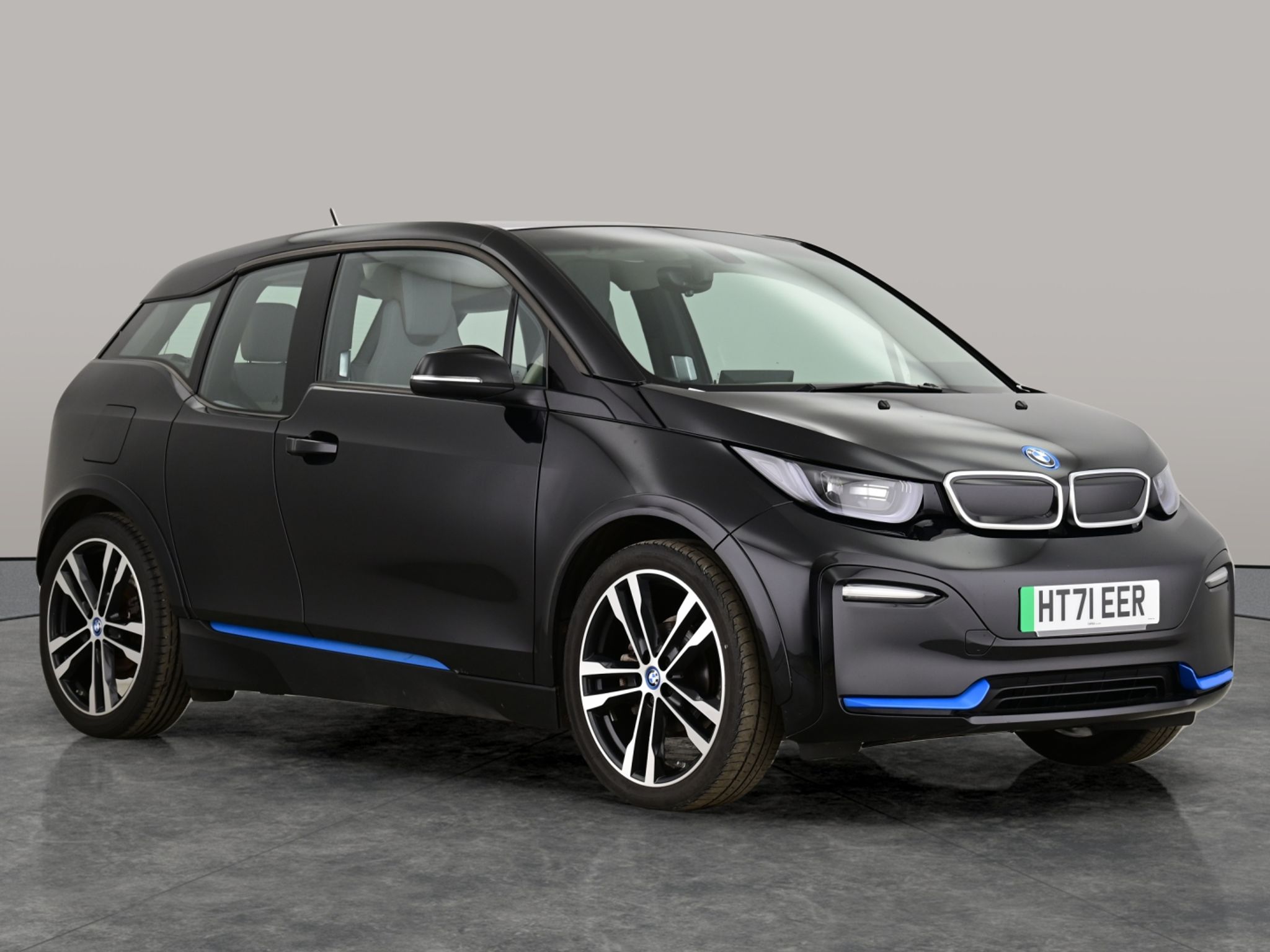 Main listing image - BMW i3