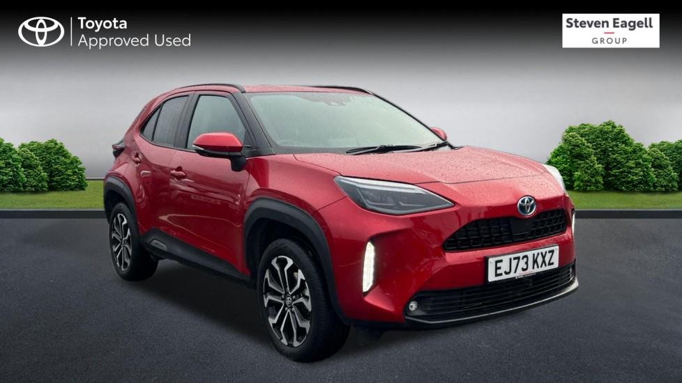 Main listing image - Toyota Yaris Cross