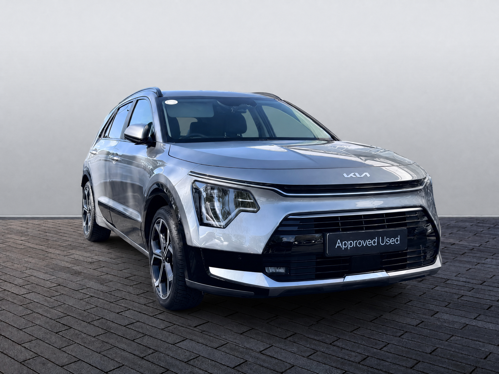 Main listing image - Kia Niro