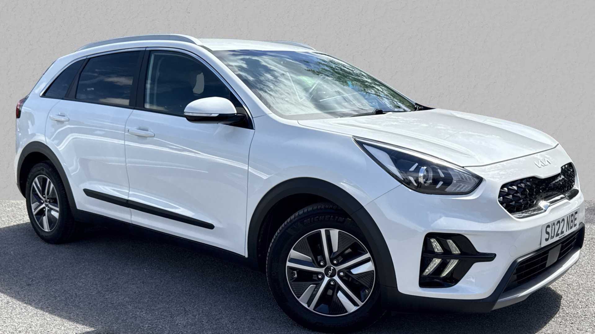 Main listing image - Kia Niro