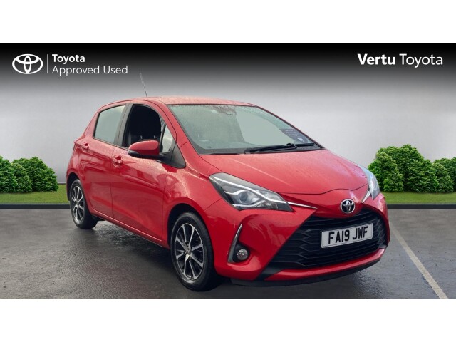 Main listing image - Toyota Yaris