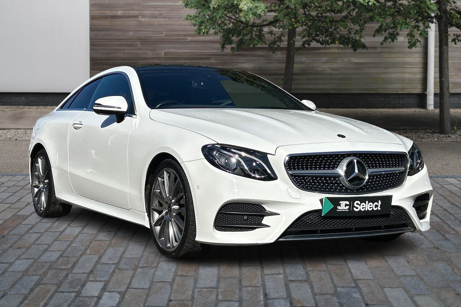 Main listing image - Mercedes-Benz E-Class Coupe