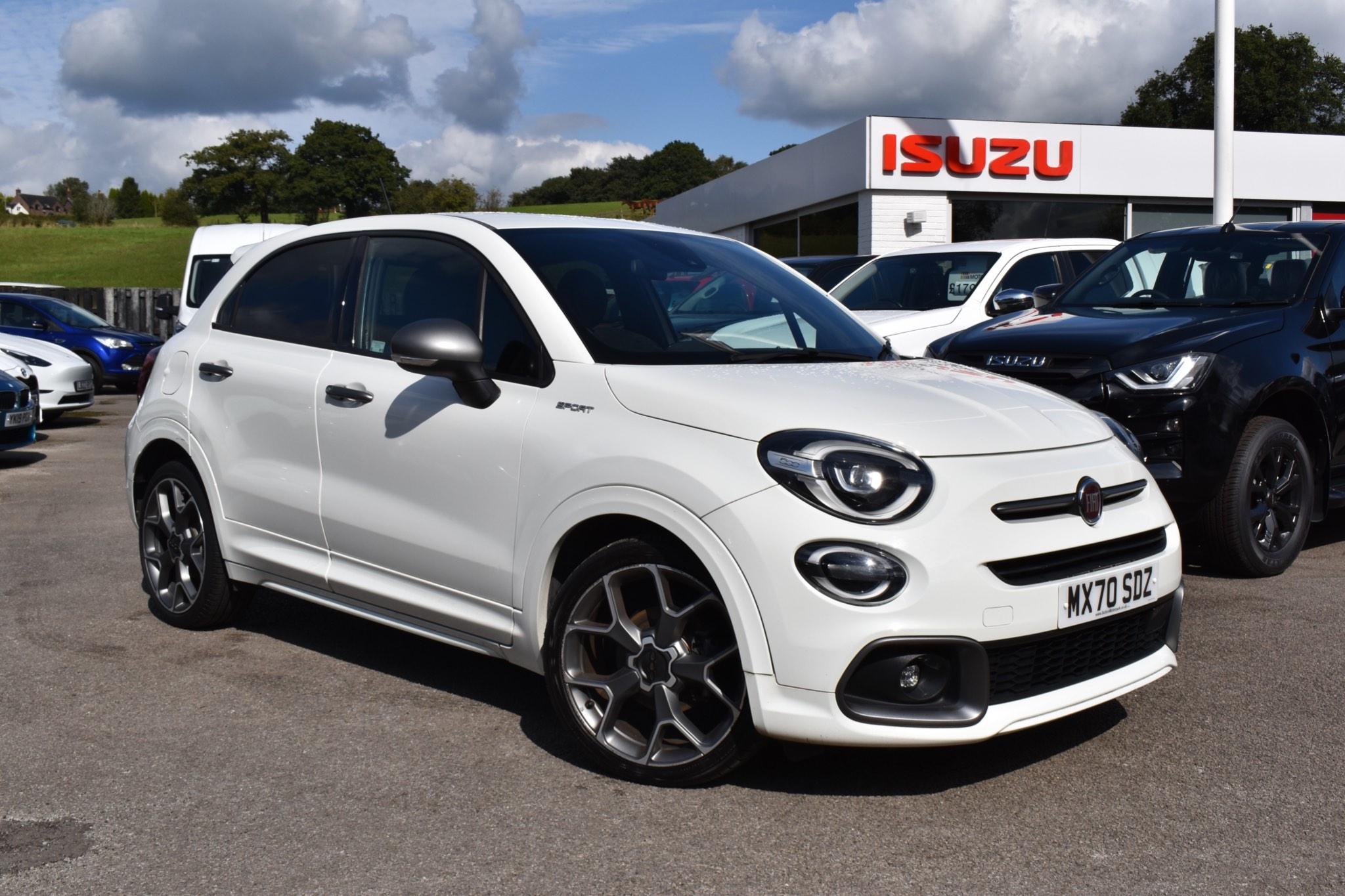 Main listing image - Fiat 500X