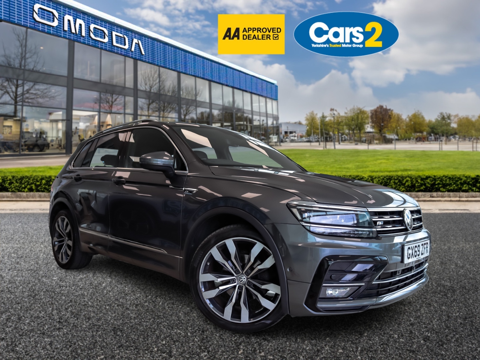 Main listing image - Volkswagen Tiguan