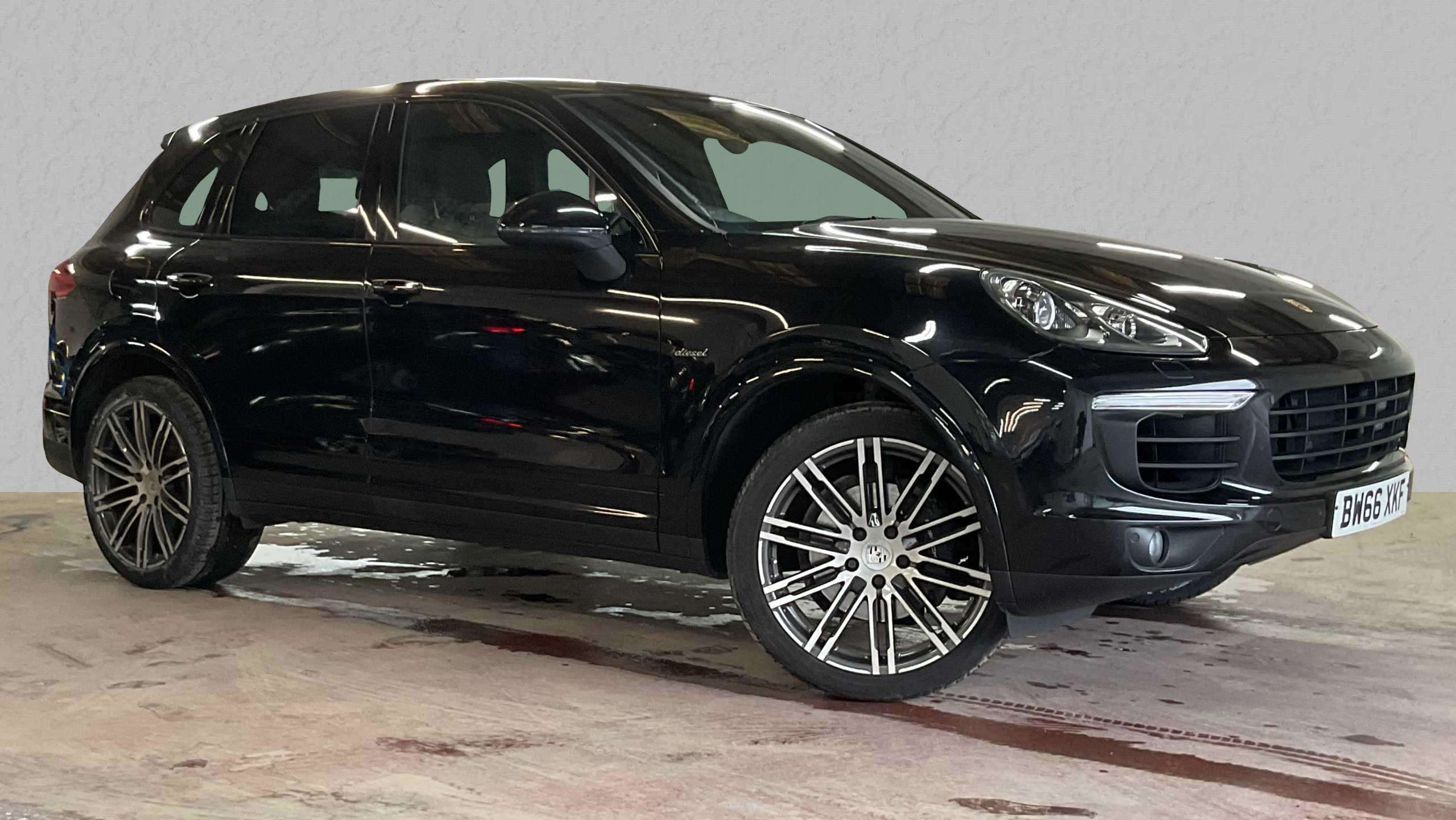 Main listing image - Porsche Cayenne