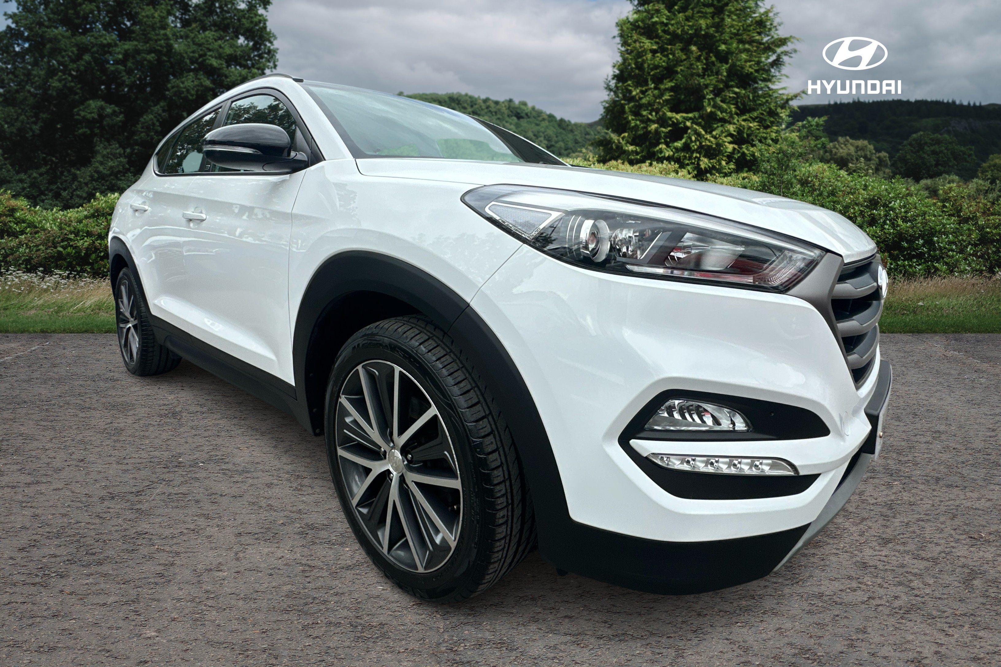 Main listing image - Hyundai Tucson