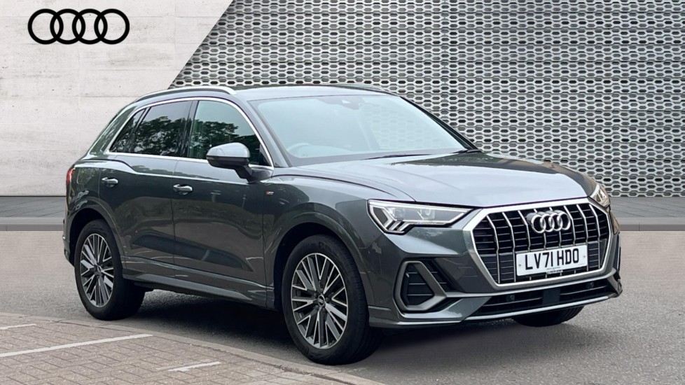 Main listing image - Audi Q3