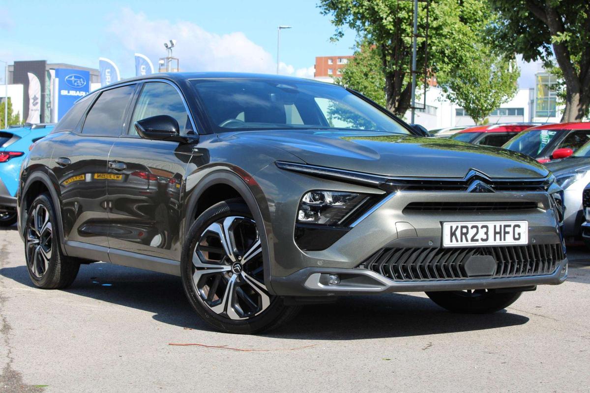 Main listing image - Citroen C5 X