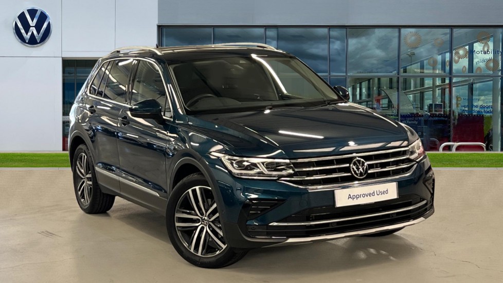 Main listing image - Volkswagen Tiguan